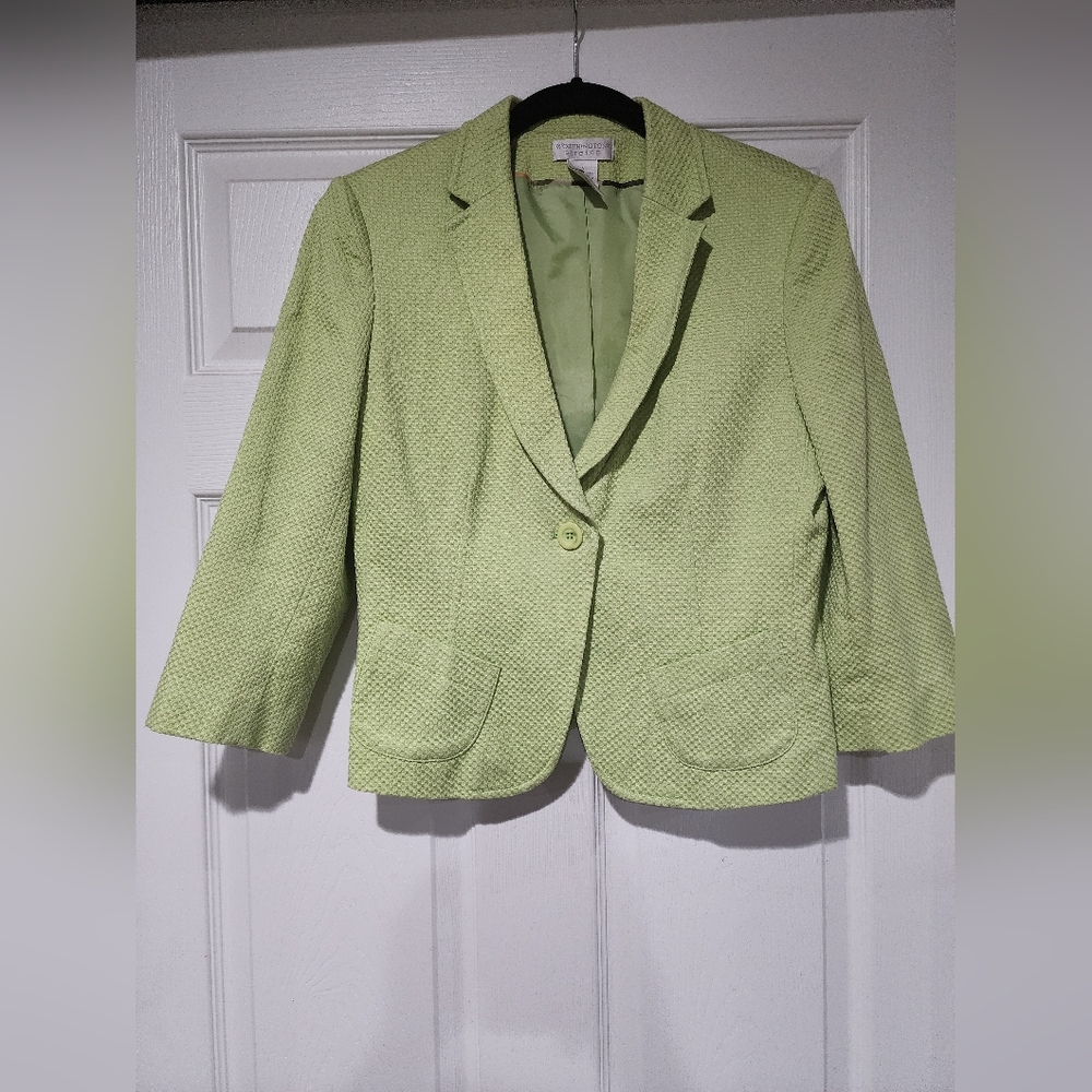 Green Worthington Stretch Blazer Size 8